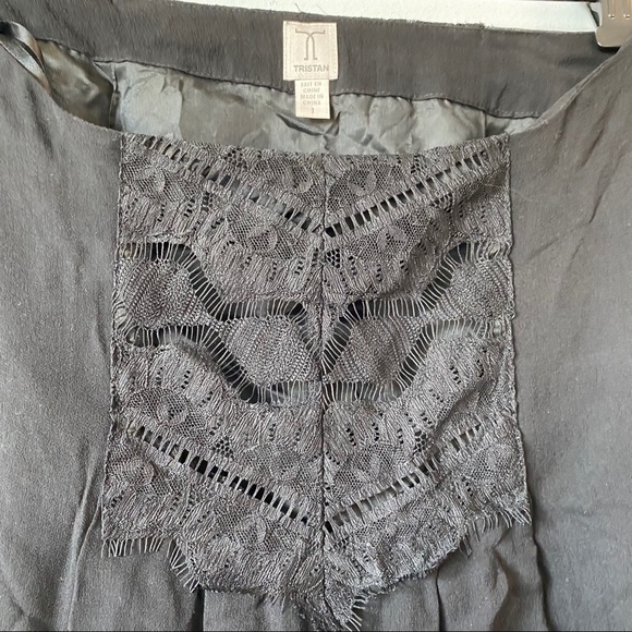 Tristan Lace Skirt - Picture 7 of 11